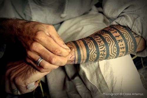 tatouage viking avant bras