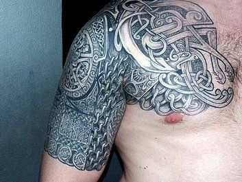 tatouage viking celtic