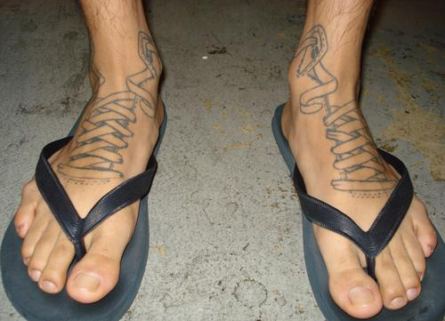 tatouages chevilles hommes