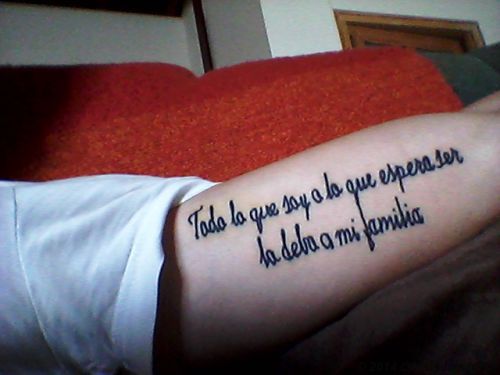 tatouages phrases famille
