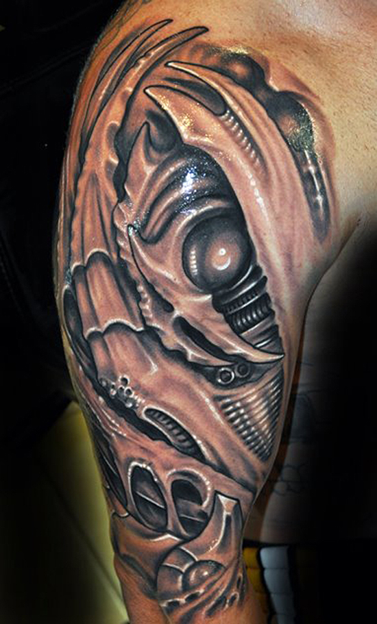tattoo tribal biomécanique